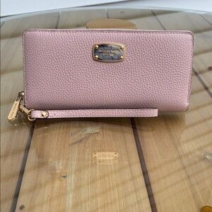 Michael Kors Blush Wristlet Wallet